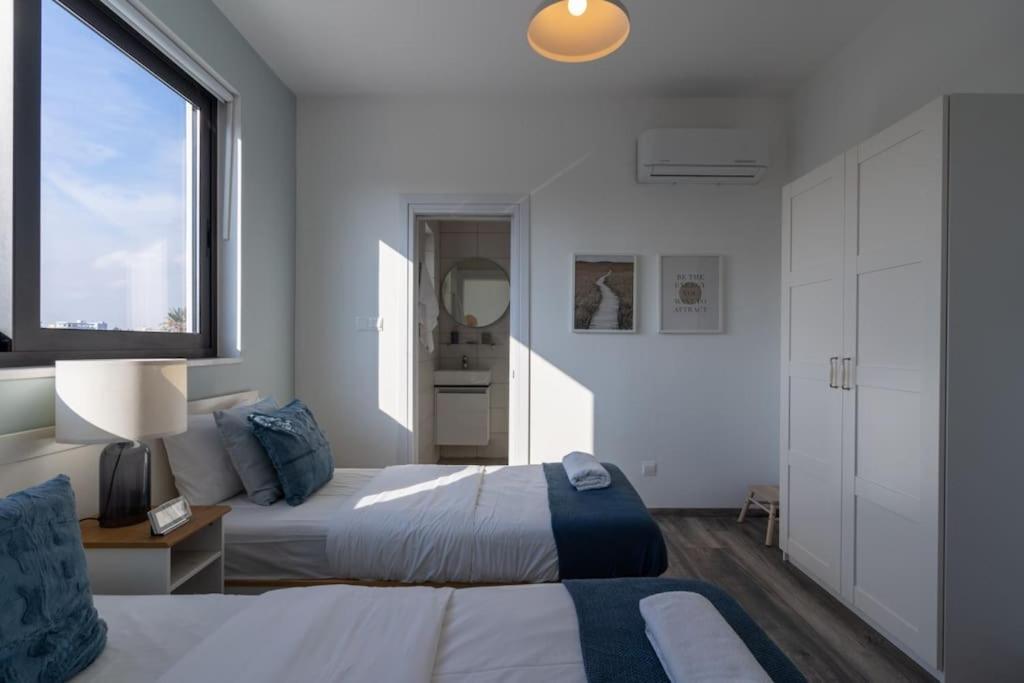 Thalassa 2-Bedroom Apartment In Lárnaca Exterior foto